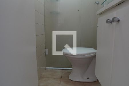 Banheiro de apartamento à venda com 1 quarto, 45m² em Pinheiros, São Paulo