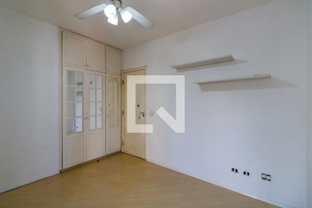 Apartamento para alugar com 242m², 4 quartos e 4 vagas Apartamento para alugar com 242m², 4 quartos e 4 vagasSuite 1