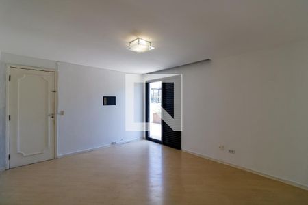 Apartamento para alugar com 242m², 4 quartos e 4 vagas Apartamento para alugar com 242m², 4 quartos e 4 vagasCobertura