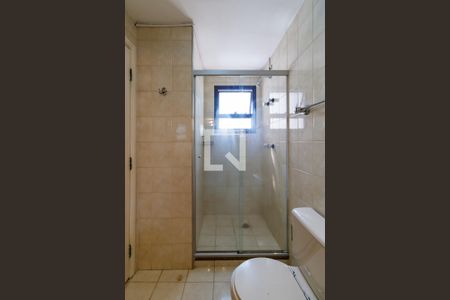 Apartamento para alugar com 242m², 4 quartos e 4 vagas Apartamento para alugar com 242m², 4 quartos e 4 vagasBanheiro da Suíte 3