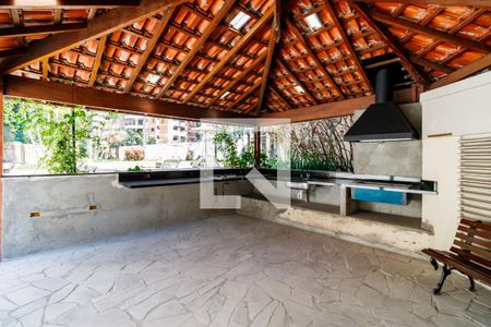 Apartamento para alugar com 242m², 4 quartos e 4 vagas Apartamento para alugar com 242m², 4 quartos e 4 vagasÁrea comum - Churrasqueira