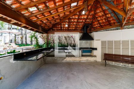 Apartamento para alugar com 242m², 4 quartos e 4 vagas Apartamento para alugar com 242m², 4 quartos e 4 vagasÁrea comum - Churrasqueira