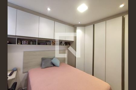 Suíte de casa de condomínio à venda com 4 quartos, 140m² em Vila Ré, São Paulo