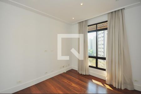 Sala de Tv de apartamento à venda com 3 quartos, 289m² em Vila Suzana, São Paulo