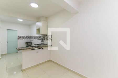 Sala/Cozinha de apartamento para alugar com 1 quarto, 24m² em Mooca, São Paulo