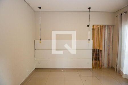 Suíte de casa para alugar com 2 quartos, 75m² em Jardim Record, Taboão da Serra