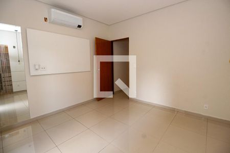 Suíte de casa para alugar com 2 quartos, 75m² em Jardim Record, Taboão da Serra