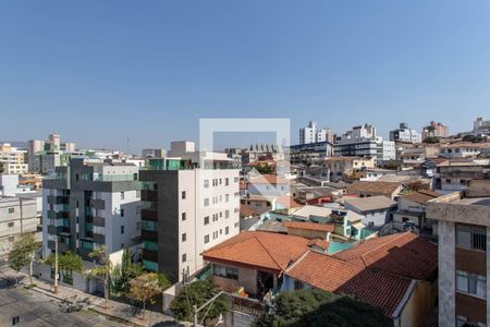 Vista da Sala de apartamento à venda com 3 quartos, 75m² em Floresta, Belo Horizonte