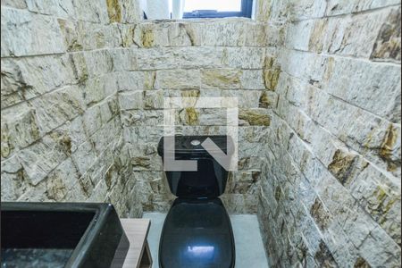 Lavabo de casa à venda com 3 quartos, 220m² em Vila Scarpelli, Santo André