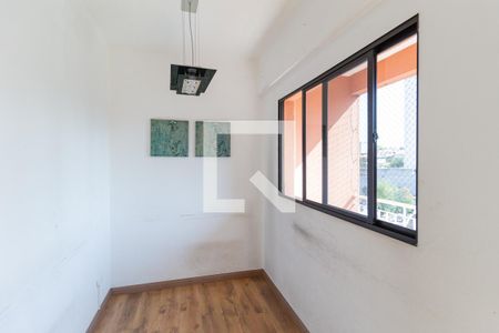 Sala de apartamento à venda com 3 quartos, 85m² em Vila Osasco, Osasco