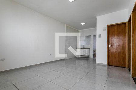 Sala de casa de condomínio para alugar com 2 quartos, 46m² em Vila Brasileira, Mogi das Cruzes