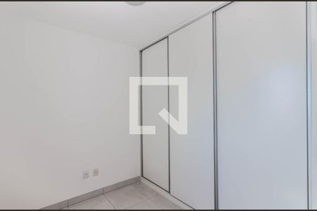 Quarto  de apartamento à venda com 3 quartos, 84m² em Ipiranga, Belo Horizonte