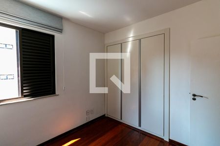 Quarto 1 de apartamento à venda com 3 quartos, 260m² em Cruzeiro, Belo Horizonte