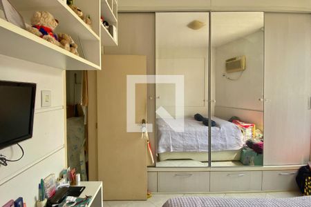 Quarto 1 de apartamento à venda com 2 quartos, 52m² em Botafogo, Rio de Janeiro