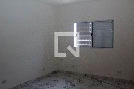 Quarto de apartamento para alugar com 1 quarto, 38m² em Jardim das Belezas, Carapicuíba