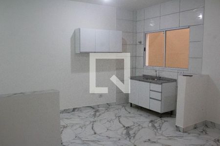 Cozinha  de apartamento para alugar com 1 quarto, 36m² em Jardim das Belezas, Carapicuíba