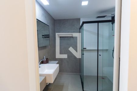 Banheiro de apartamento à venda com 1 quarto, 27m² em Perdizes, São Paulo