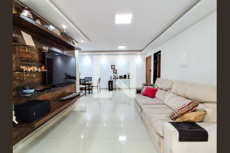 Sala de apartamento à venda com 3 quartos, 180m² em Santo Antônio, Belo Horizonte