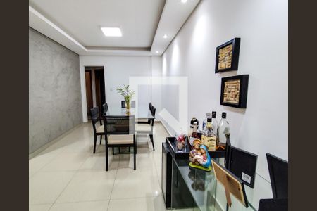 Sala de apartamento à venda com 3 quartos, 180m² em Santo Antônio, Belo Horizonte