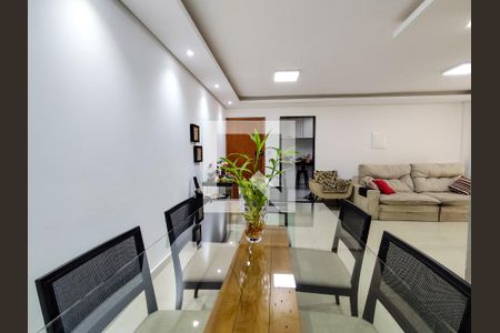 Sala de apartamento à venda com 3 quartos, 180m² em Santo Antônio, Belo Horizonte