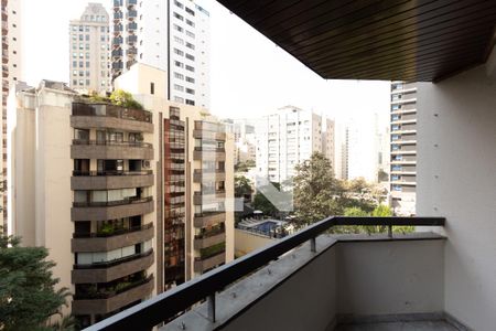 Varanda da Sala de apartamento à venda com 3 quartos, 200m² em Jardim Europa, São Paulo