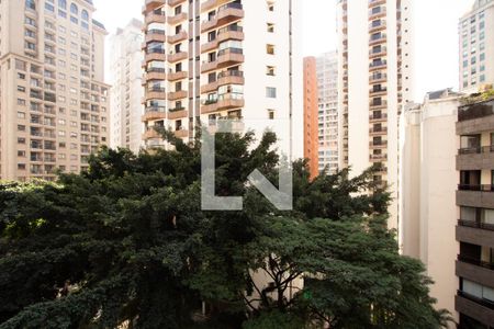 Vista de apartamento à venda com 3 quartos, 200m² em Jardim Europa, São Paulo