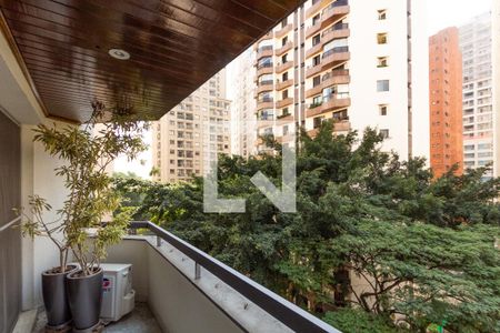 Varanda da Sala de apartamento à venda com 3 quartos, 200m² em Jardim Europa, São Paulo