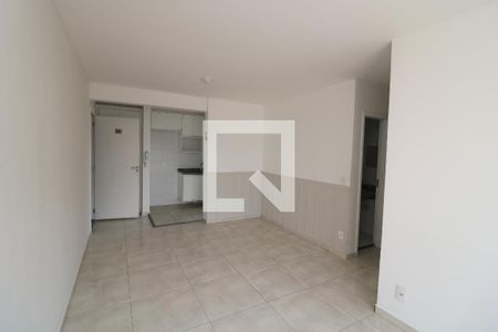 Sala de apartamento para alugar com 3 quartos, 66m² em Vila Graciosa, São Paulo