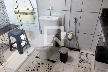 Casa à venda com 222m², 3 quartos e 2 vagas Casa à venda com 222m², 3 quartos e 2 vagasBanheiro da Suíte 2