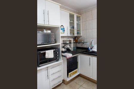 Casa à venda com 222m², 3 quartos e 2 vagas Casa à venda com 222m², 3 quartos e 2 vagasCozinha