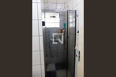 Casa à venda com 222m², 3 quartos e 2 vagas Casa à venda com 222m², 3 quartos e 2 vagasBanheiro