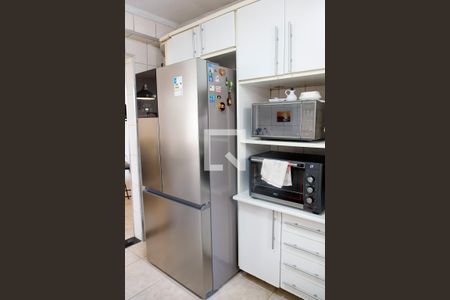 Casa à venda com 222m², 3 quartos e 2 vagas Casa à venda com 222m², 3 quartos e 2 vagasCozinha