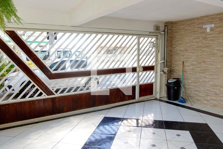 Casa à venda com 222m², 3 quartos e 2 vagas Casa à venda com 222m², 3 quartos e 2 vagasGaragem