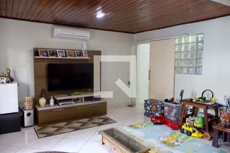 Sala de TV de casa à venda com 3 quartos, 222m² em Conj Res Morro Farol, Osasco