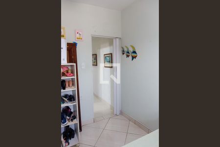 Casa à venda com 222m², 3 quartos e 2 vagas Casa à venda com 222m², 3 quartos e 2 vagasQuarto 1