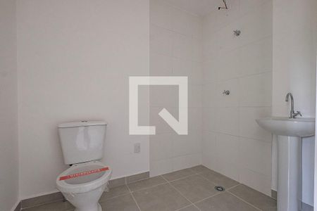 Banheiro de kitnet/studio à venda com 1 quarto, 25m² em Pinheiros, São Paulo