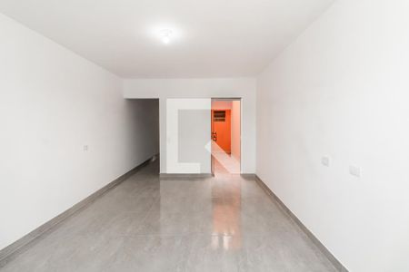 Sala de casa para alugar com 2 quartos, 133m² em Vila Nhocuné, São Paulo