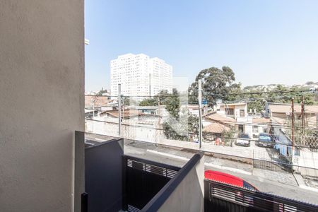 Varanda de casa para alugar com 2 quartos, 133m² em Vila Nhocuné, São Paulo