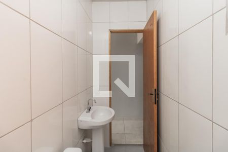 Lavabo de casa à venda com 3 quartos, 133m² em Vila Nhocuné, São Paulo