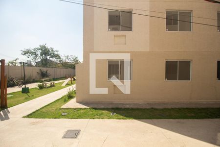 Vista do Quarto 1 de apartamento para alugar com 2 quartos, 41m² em Guaratiba, Rio de Janeiro