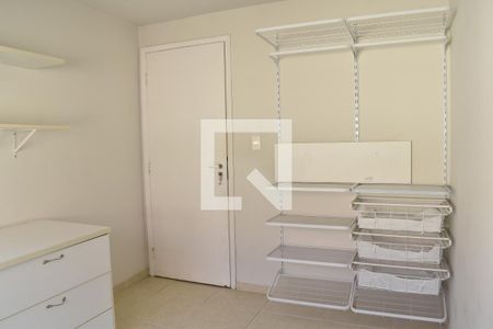 Quarto 2 de apartamento para alugar com 2 quartos, 90m² em Água Verde, Curitiba