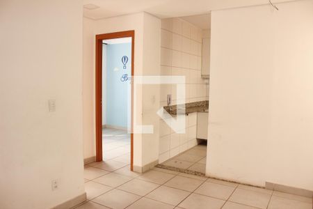 Sala de apartamento à venda com 2 quartos, 50m² em Chácaras Cotia, Contagem