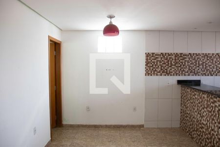 Sala de casa para alugar com 1 quarto, 60m² em Residencial Recreio Panorama, Goiânia