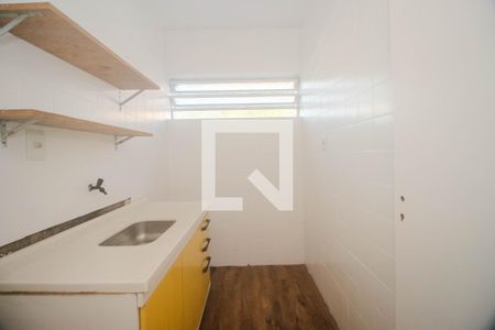 Cozinha de kitnet/studio à venda com 1 quarto, 35m² em Rio Branco, Porto Alegre