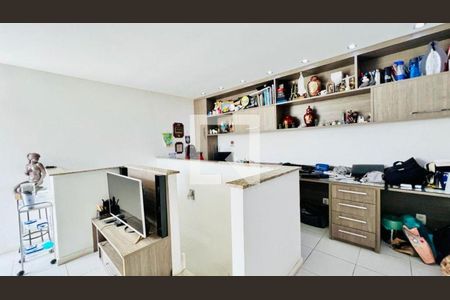 Apartamento à venda com 3 quartos, 185m² em Itaipu, Niterói