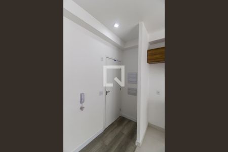 Entrada de apartamento à venda com 2 quartos, 69m² em Alphaville, Barueri