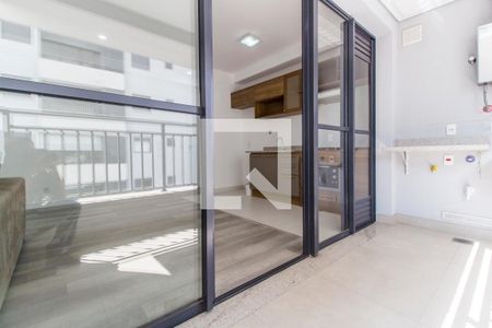 Apartamento para alugar com 70m², 2 quartos e 2 vagas Apartamento para alugar com 70m², 2 quartos e 2 vagasVaranda