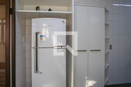 Apartamento à venda com 115m², 3 quartos e 3 vagas Apartamento à venda com 115m², 3 quartos e 3 vagasCozinha