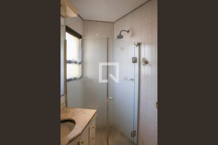 Apartamento à venda com 115m², 3 quartos e 3 vagas Apartamento à venda com 115m², 3 quartos e 3 vagasBanheiro Quarto 2