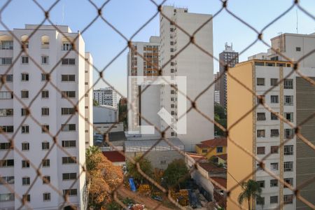 Apartamento à venda com 115m², 3 quartos e 3 vagas Apartamento à venda com 115m², 3 quartos e 3 vagasVista do Quarto 2